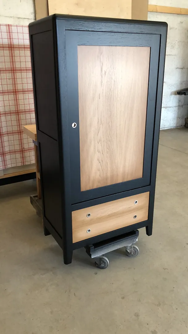 Bonnetière Louisiane Style contemporain en chêne – Image 4