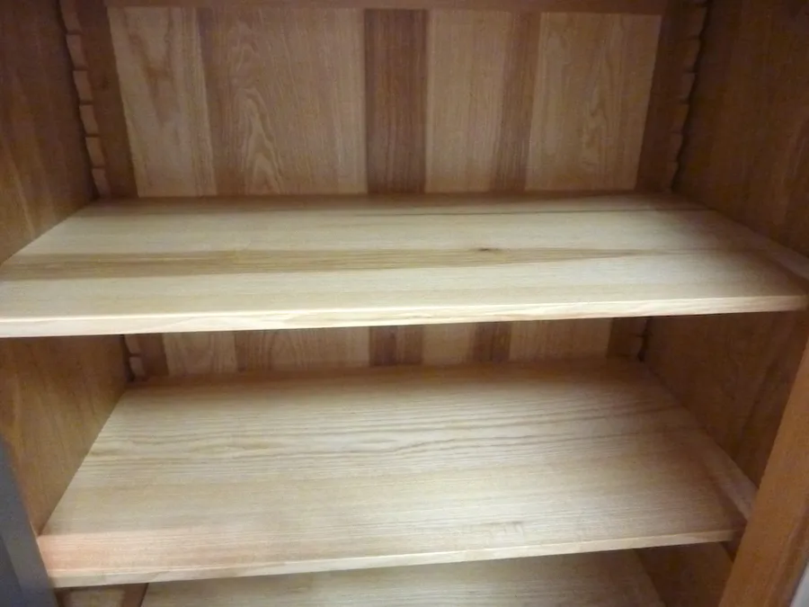 Bonnetière vitrée Louisiane Style contemporain en chêne – Image 5