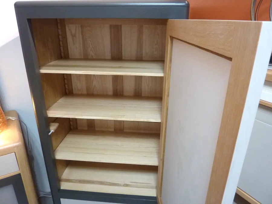 Bonnetière vitrée Louisiane Style contemporain en chêne – Image 7