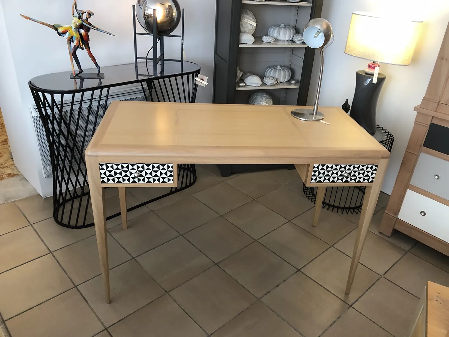 Bureau Louisiane noir et blanc – Image 9