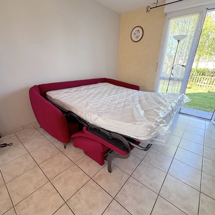 Canapé Convertible Chéri tissu framboise – Image 2