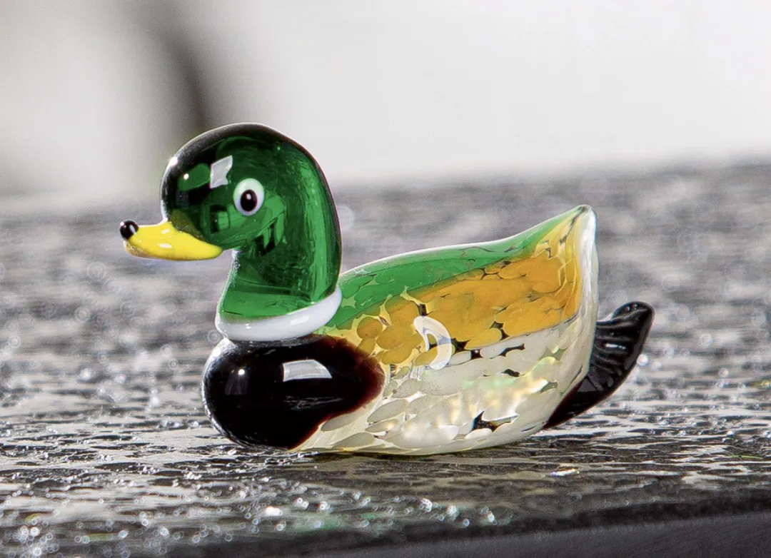 Canard vert en verre