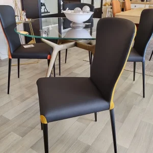 Chaise Francine bi matière noire/moutarde