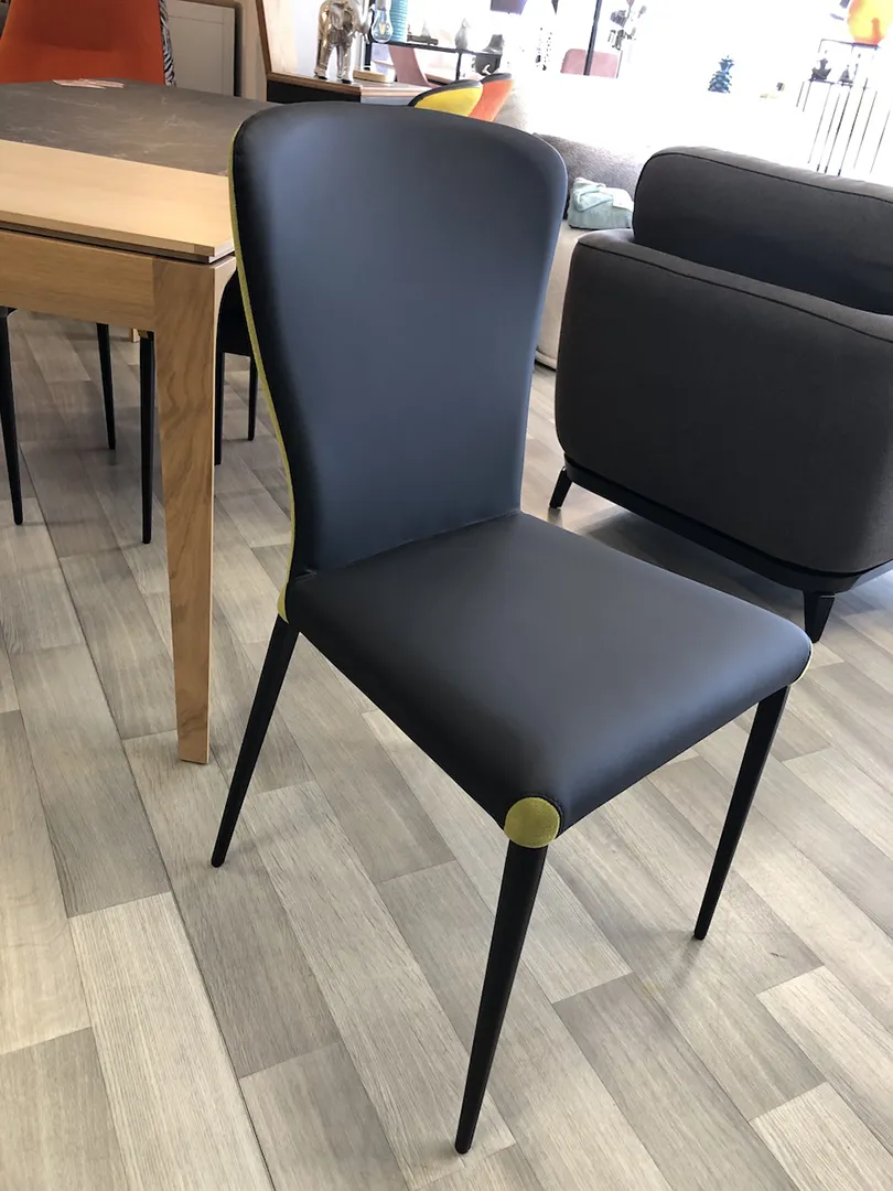 Chaise Francine bi matière noire/verte – Image 10
