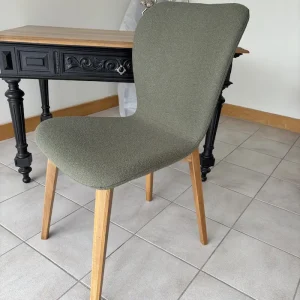 Chaise Jacobson tissu bouclette kaki