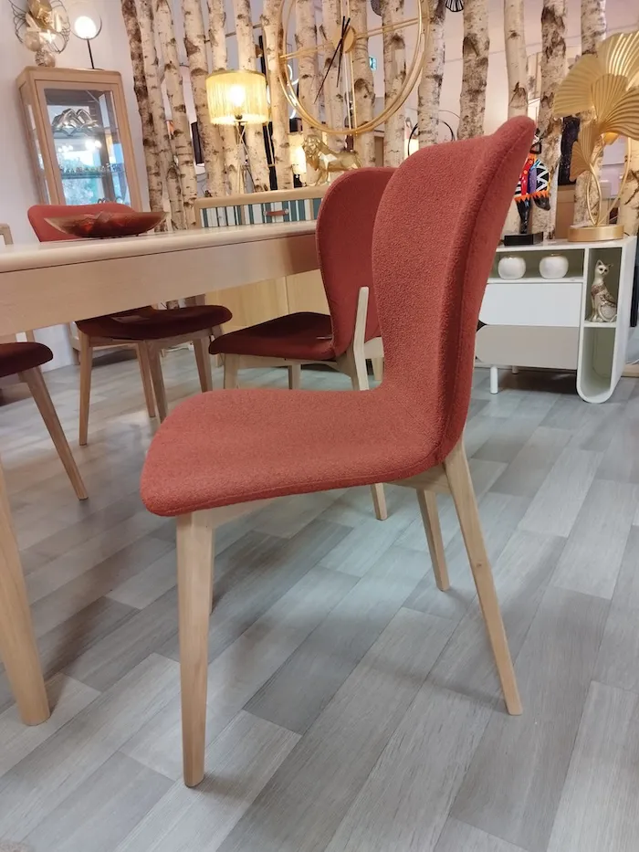 Lot de 4 chaises Jacobson tissu brique – Image 4