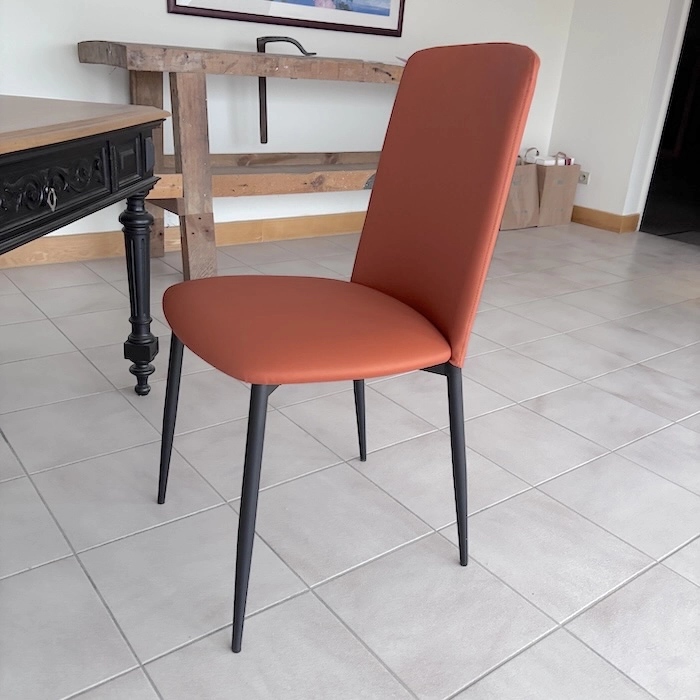 PETITE CHAISE BRIQUE