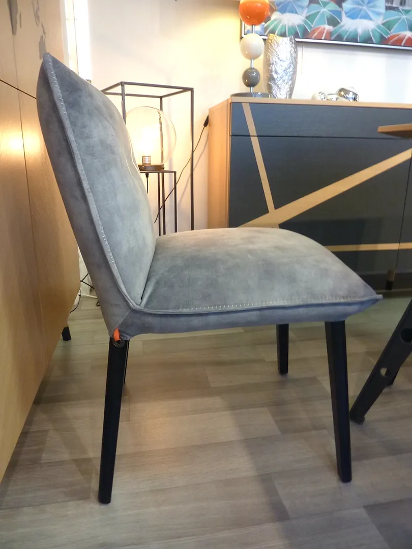 Chaise Soda grise – Image 6