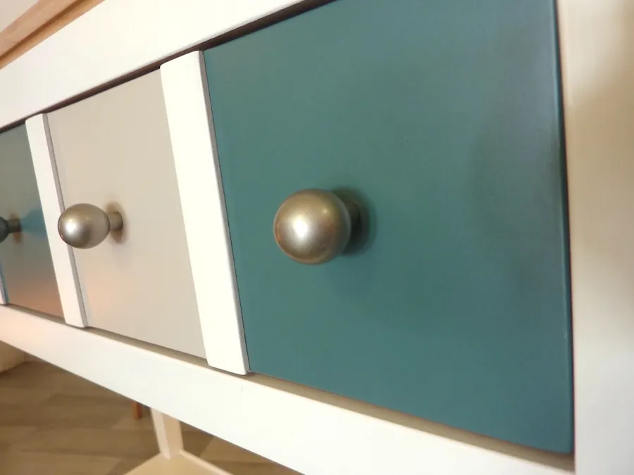 Console Parisienne salvia et gris terreux – Image 10