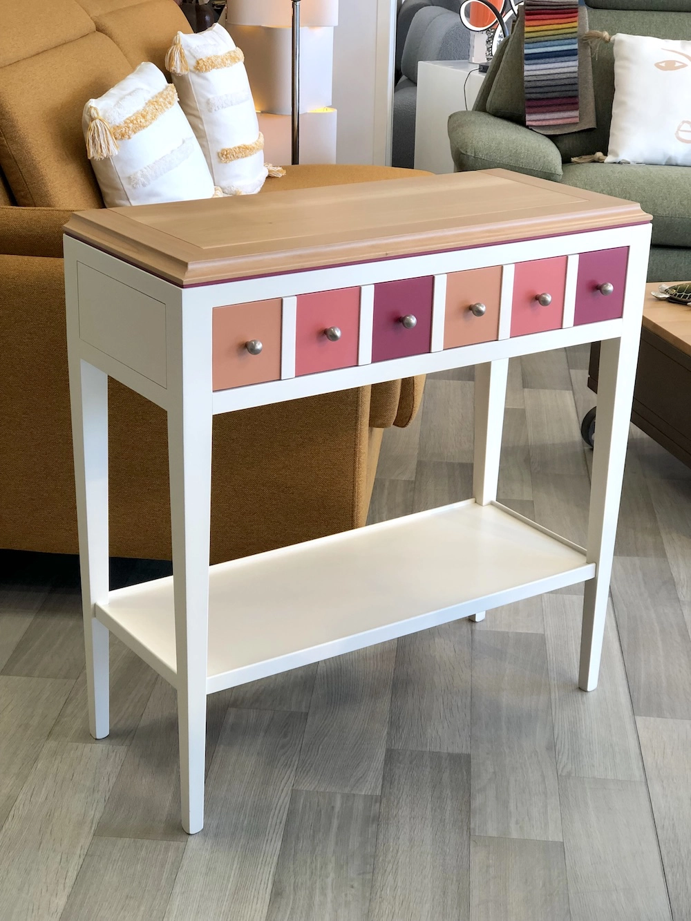 console entrée rose blanc