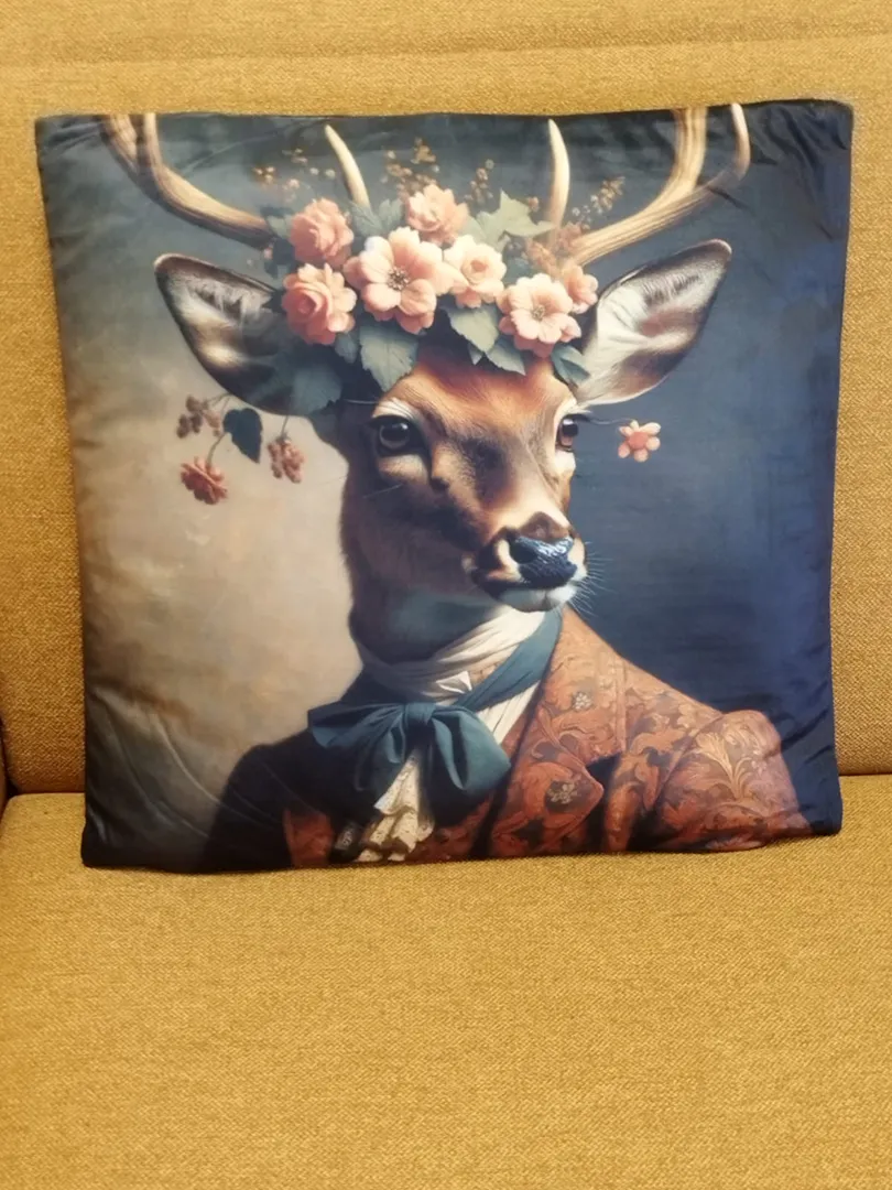 Coussin Tête de cerf – Image 2