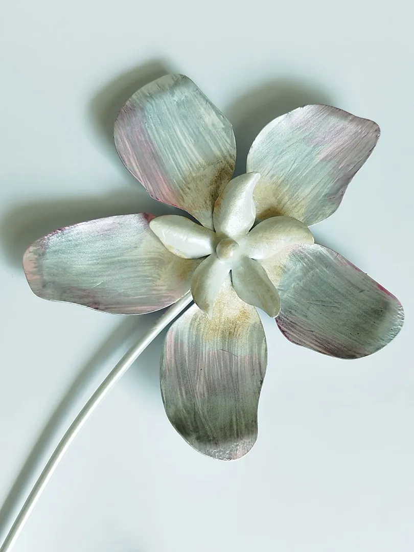 Décoration murale Fleur ivoire (petit modèle) – Image 4