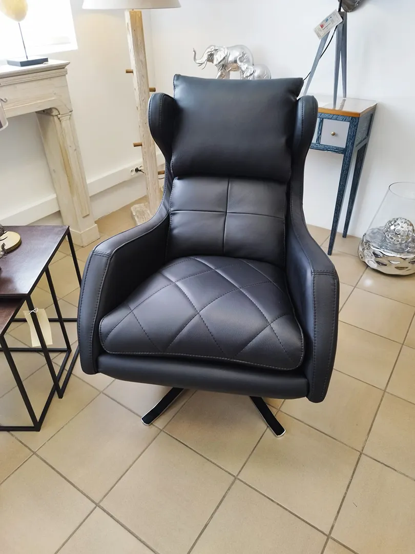 Fauteuil America pivotant cuir noir – Image 15