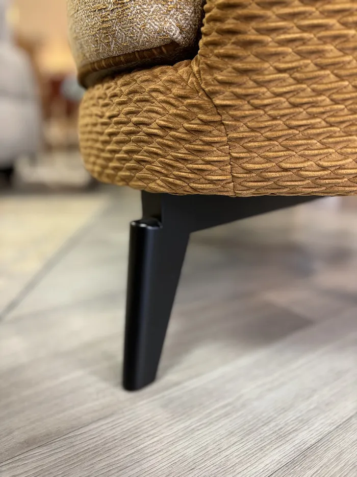 Fauteuil Flora tissu cognac – Image 6