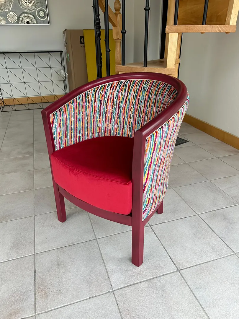 Fauteuil Julien Framboise assise uni