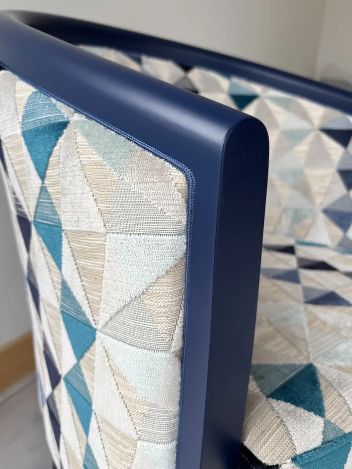 Fauteuil Julien losanges bleu – Image 2