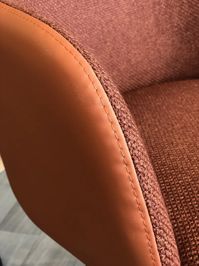 Fauteuil Alizé rotatif brique – Image 3