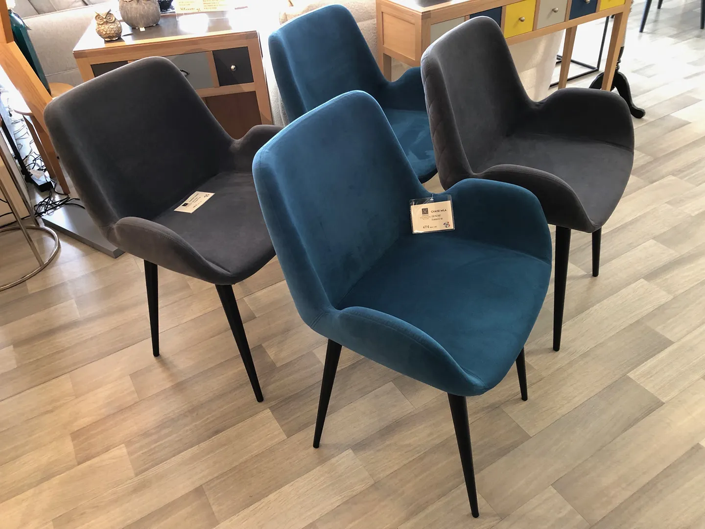 Lot de 4 chaises Sako (2) Mila (2) – Image 12