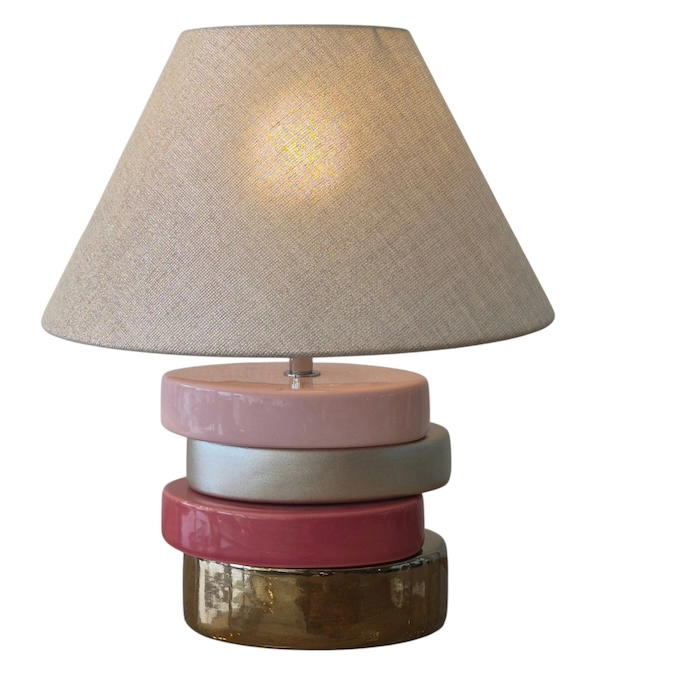 lampe rose et dorée