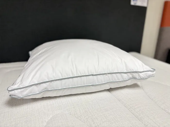 Oreiller Gel mi-ferme 60 x 60 cm sensation duvet