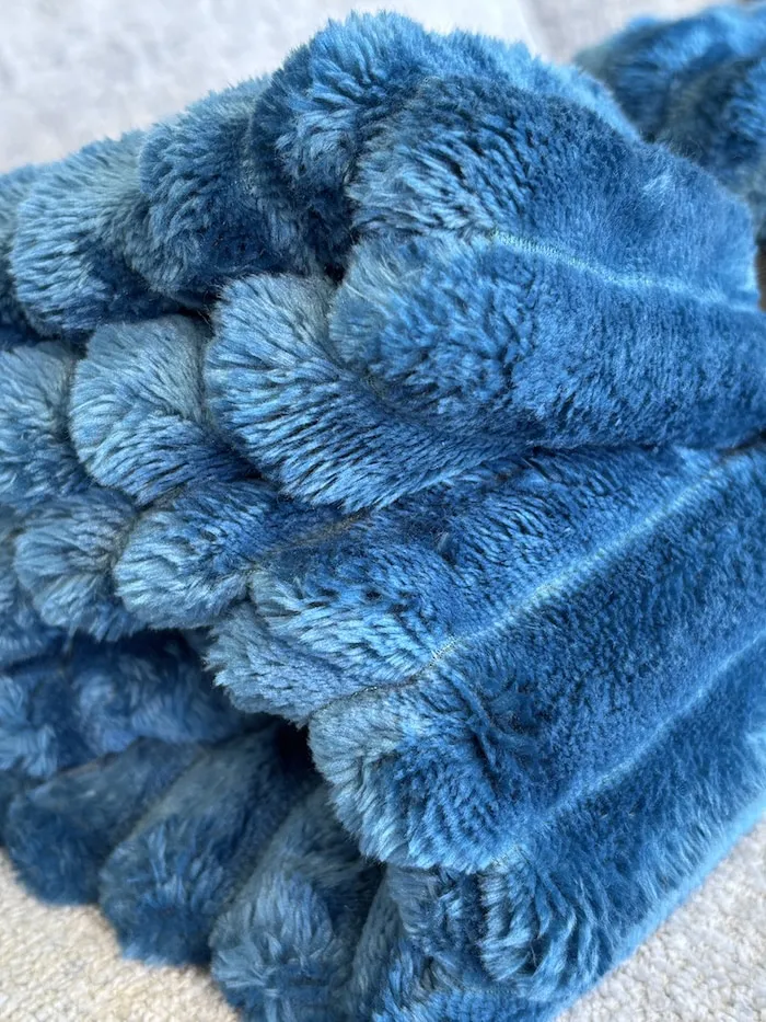 Plaid Cocon bleu – Image 3