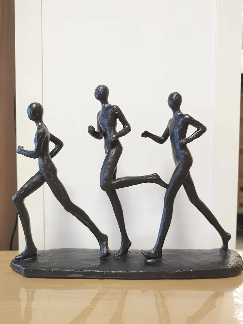 Sculpture Course à pieds