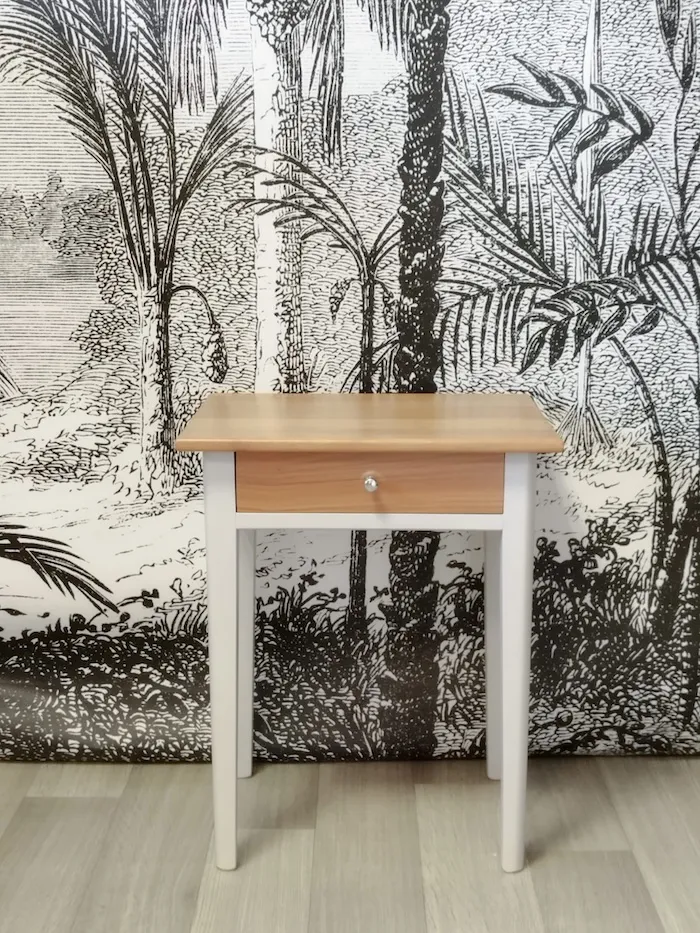 Petite table Mauricio gris clair