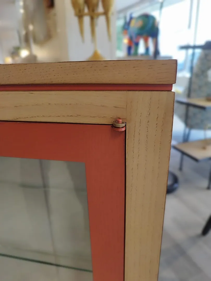 Vitrine en chêne avec Terracotta – Image 6